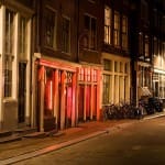 640px-RedLightDistrictAmsterdamTheNetherlands